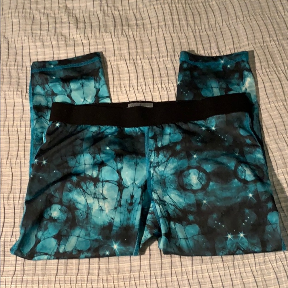 SoffeDri Capri Leggings Work Out Pants Size small